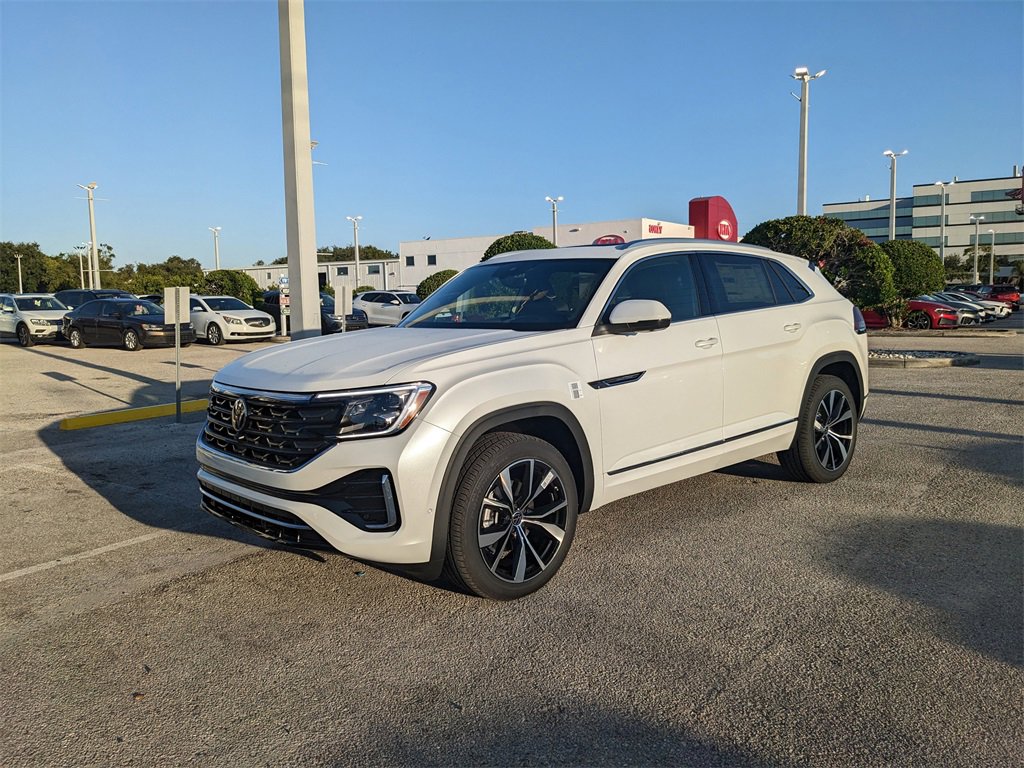 New 2026 Volkswagen Atlas Cross Sport SEL Premium R-Line image 4