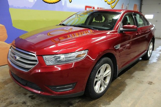 Used 2014 Ford Taurus SEL FWD image 8