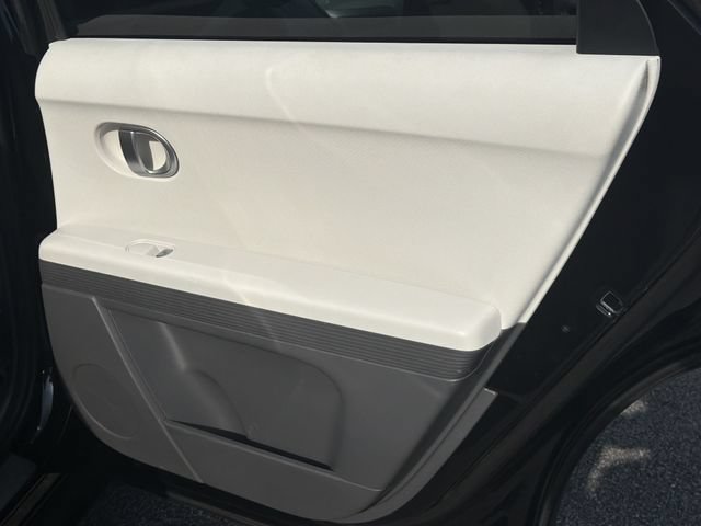 Certified 2024 Hyundai Ioniq 5 SE RWD image 19