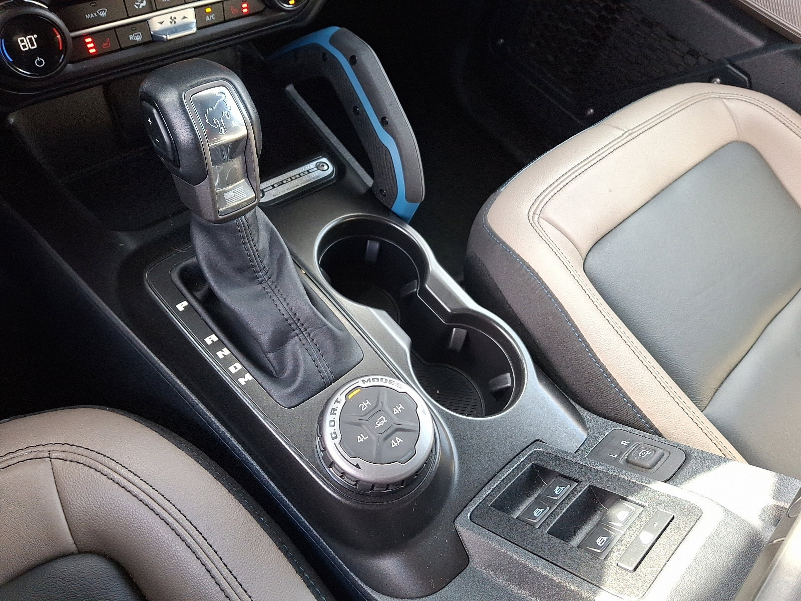 Used 2023 Ford Bronco Wildtrak image 14