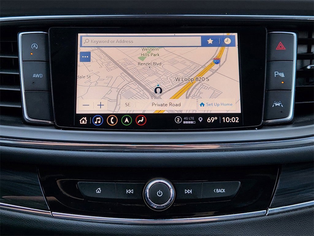 Used 2024 Buick Enclave Premium image 16