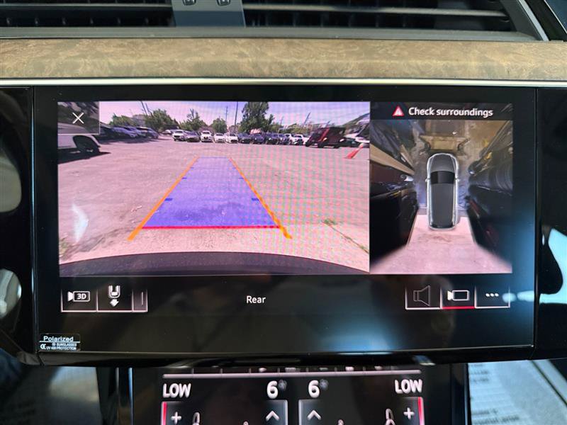Used 2019 Audi e-tron Prestige w/ Prestige Package AWD/4WD image 23