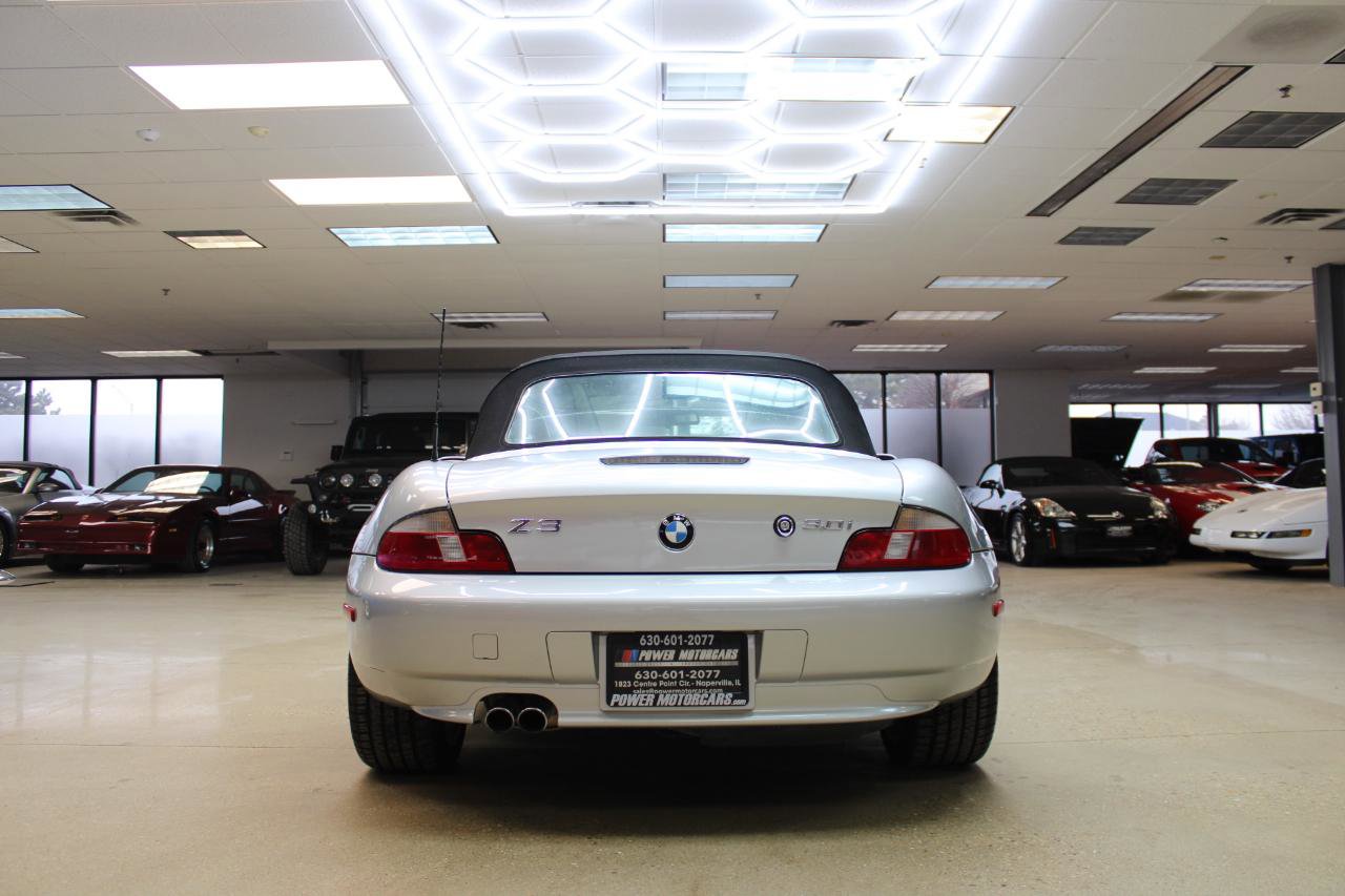 Used 2002 BMW Z3 3.0i image 13