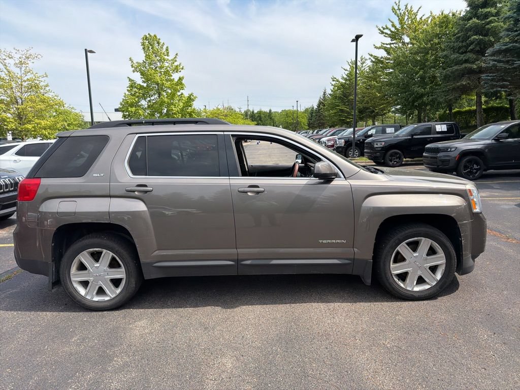 Used 2012 GMC Terrain SLT w/ LPO, Protection Package AWD/4WD image 2