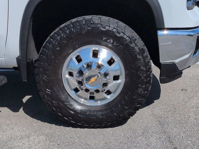 Used 2025 Chevrolet Silverado 3500 LTZ w/ LTZ Plus Package image 11
