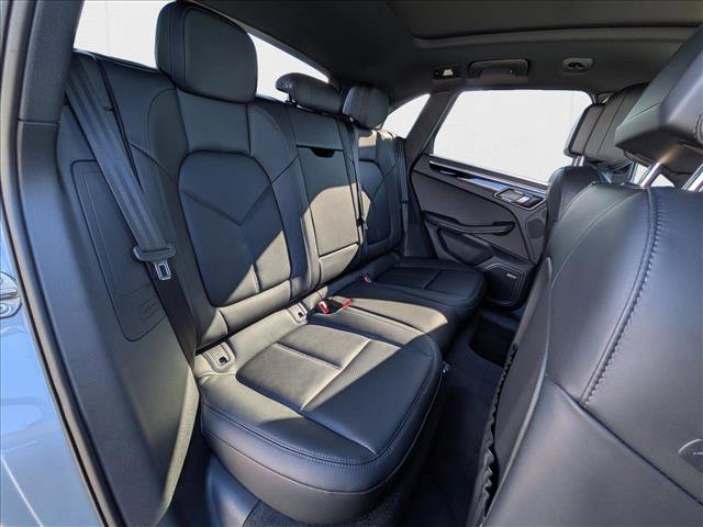 New 2025 Porsche Macan image 24