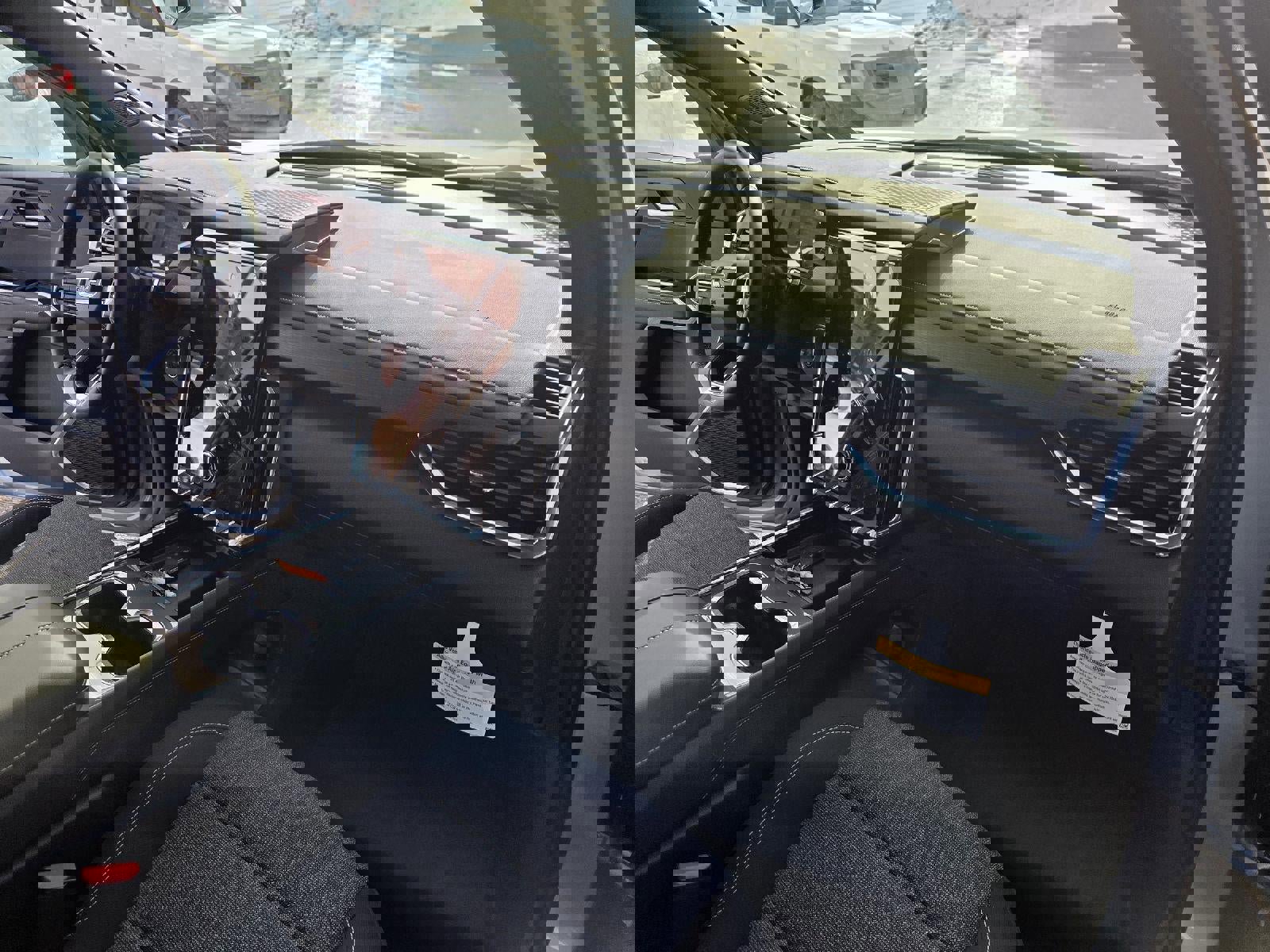 New 2025 GMC Acadia Elevation AWD/4WD image 43