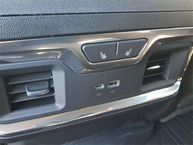 New 2026 GMC Sierra 2500 SLT w/ SLT Convenience Package image 17