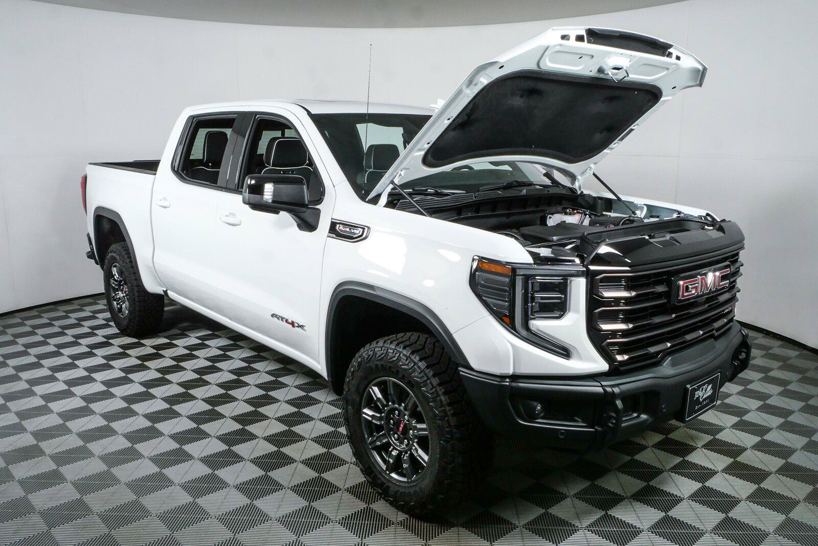 New 2026 GMC Sierra 1500 AT4X AWD/4WD image 34