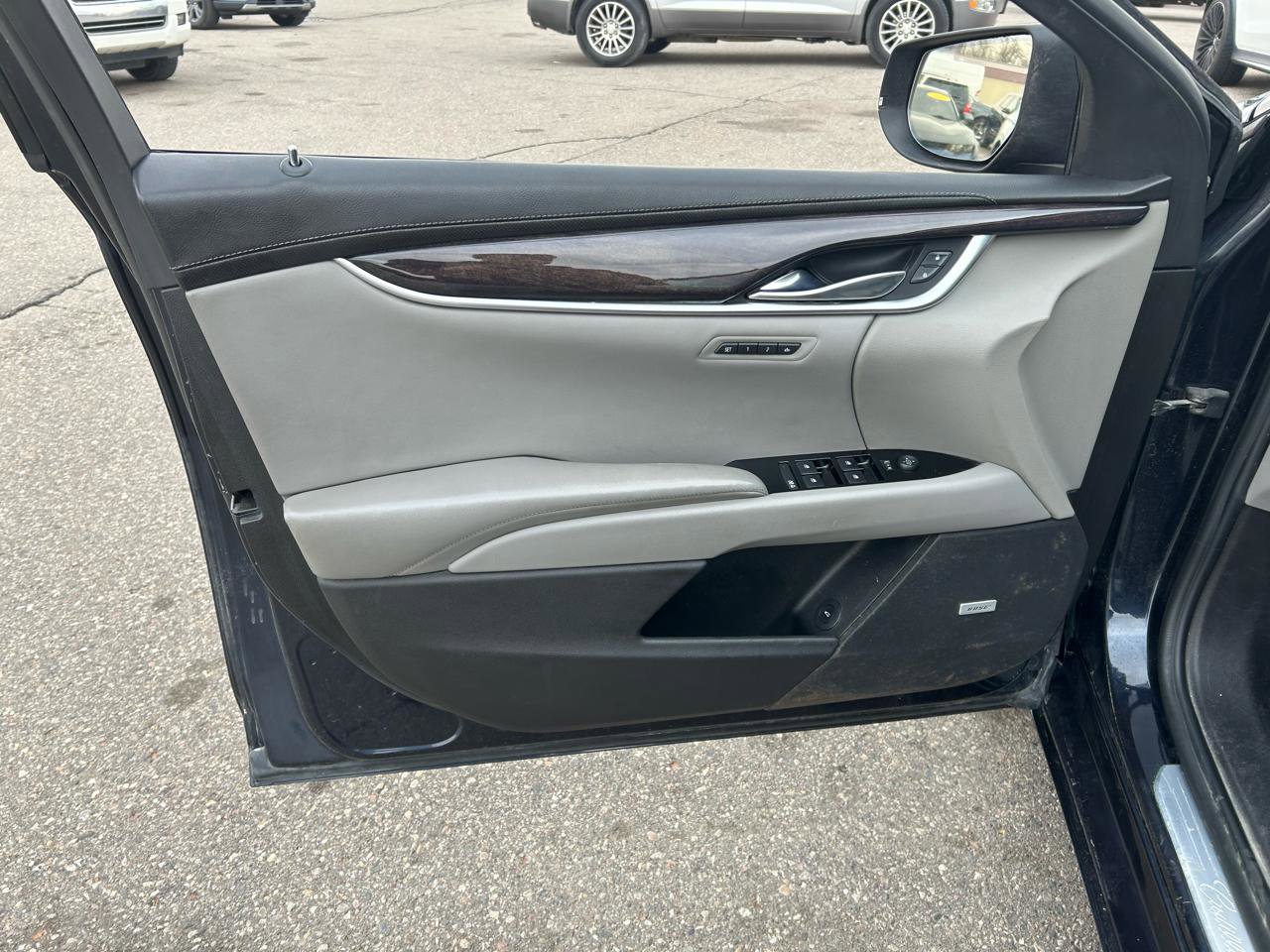 Used 2014 Cadillac XTS Premium w/ Driver Assist Package image 14