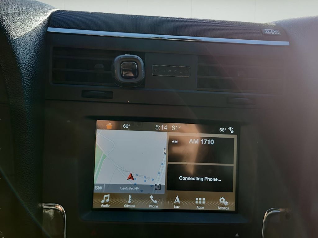 Used 2017 Lincoln Navigator Select image 27