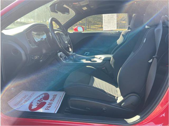 Used 2022 Dodge Challenger GT image 7