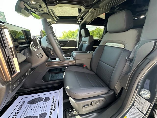 New 2025 GMC Hummer EV 2X AWD/4WD image 16