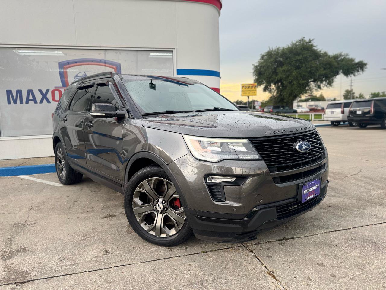 Used 2018 Ford Explorer Sport AWD/4WD image 18