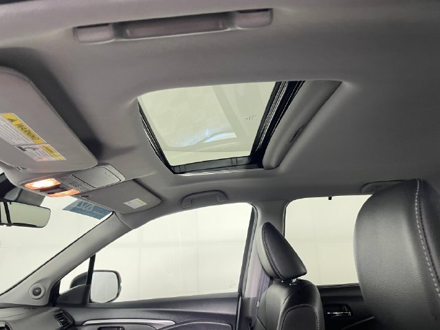 Certified 2022 Honda Pilot Special Edition image 16
