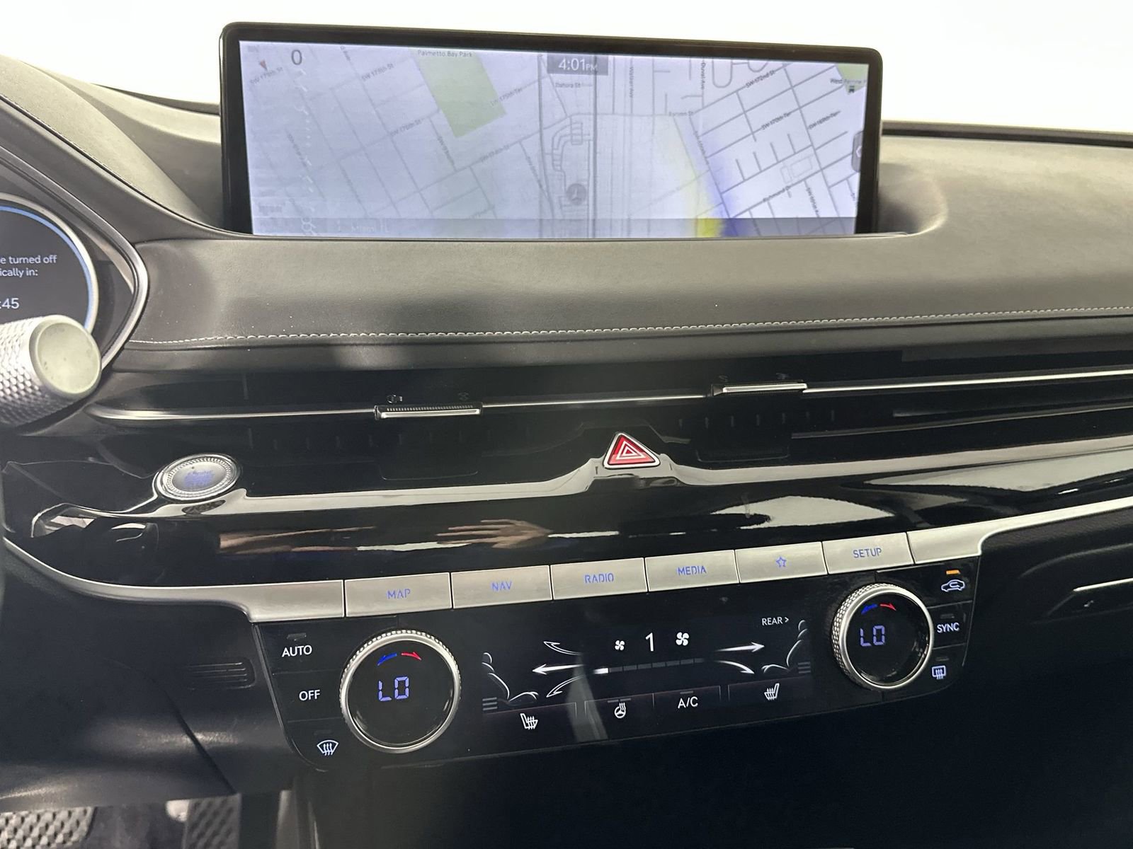 Used 2023 Genesis G80 2.5T image 21
