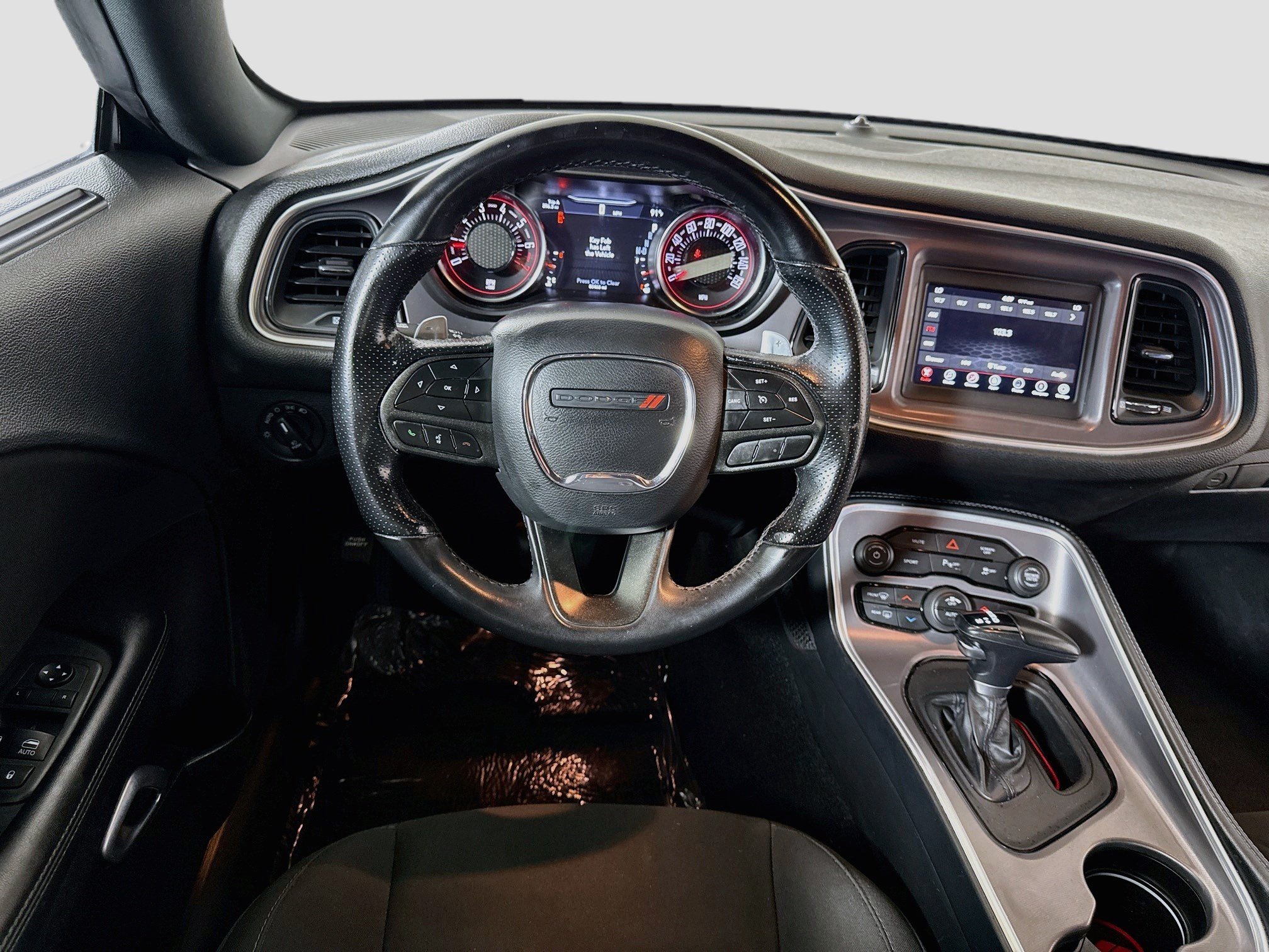 Used 2022 Dodge Challenger GT RWD image 17