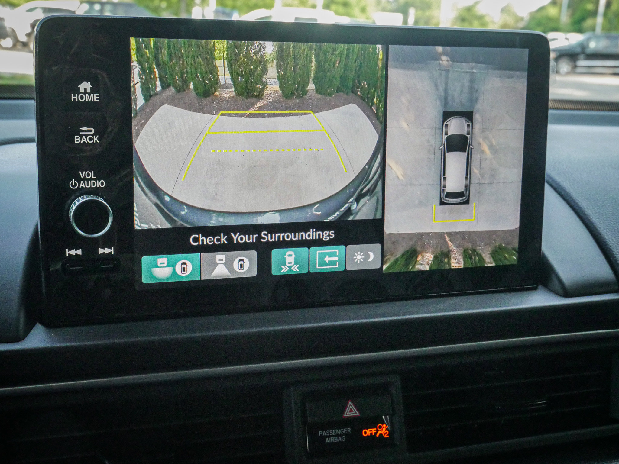 Certified 2025 Honda Pilot Black Edition image 25