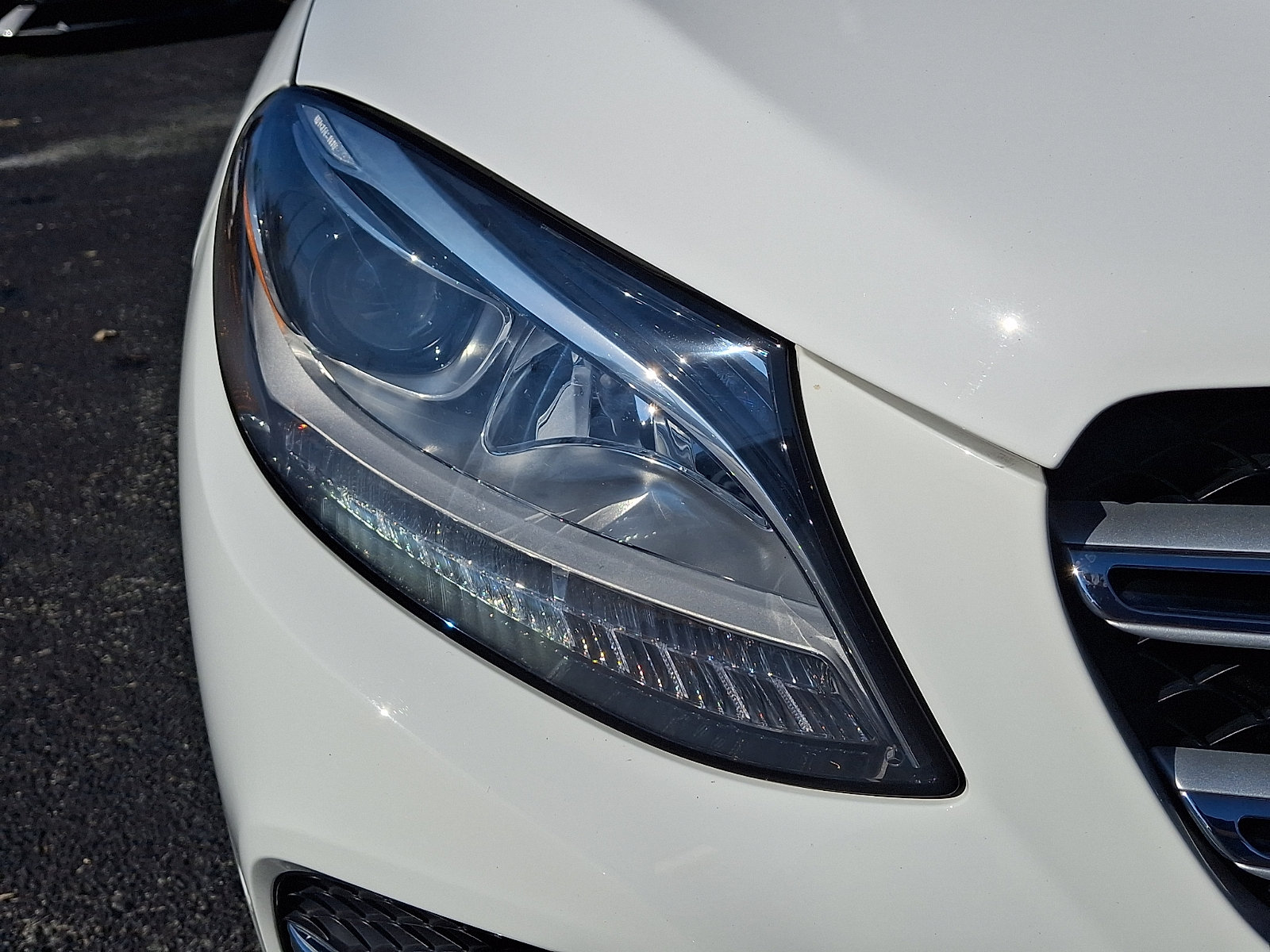 Used 2018 Mercedes-Benz GLE 350 4MATIC image 9