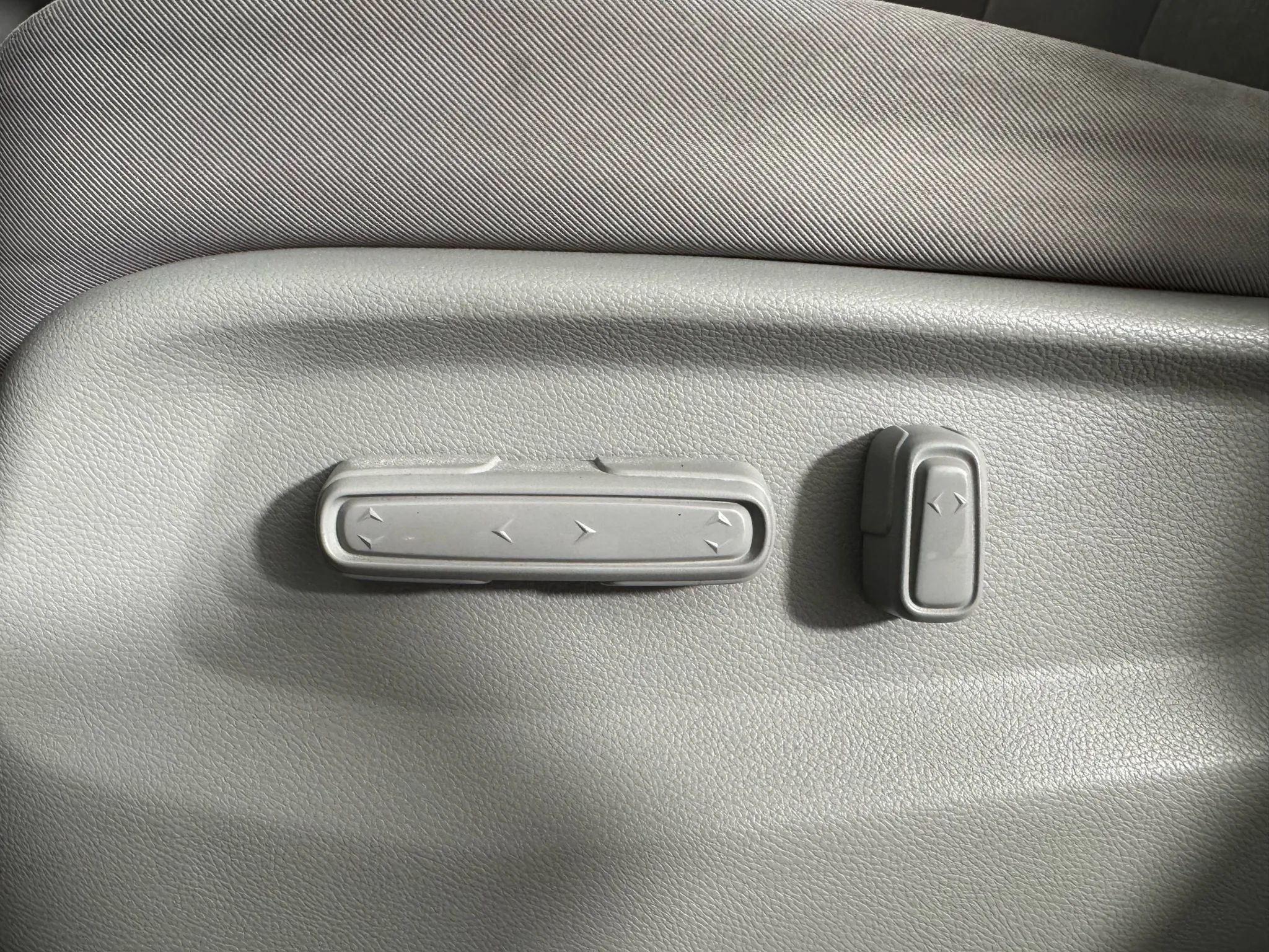 Used 2020 Honda Odyssey LX image 32