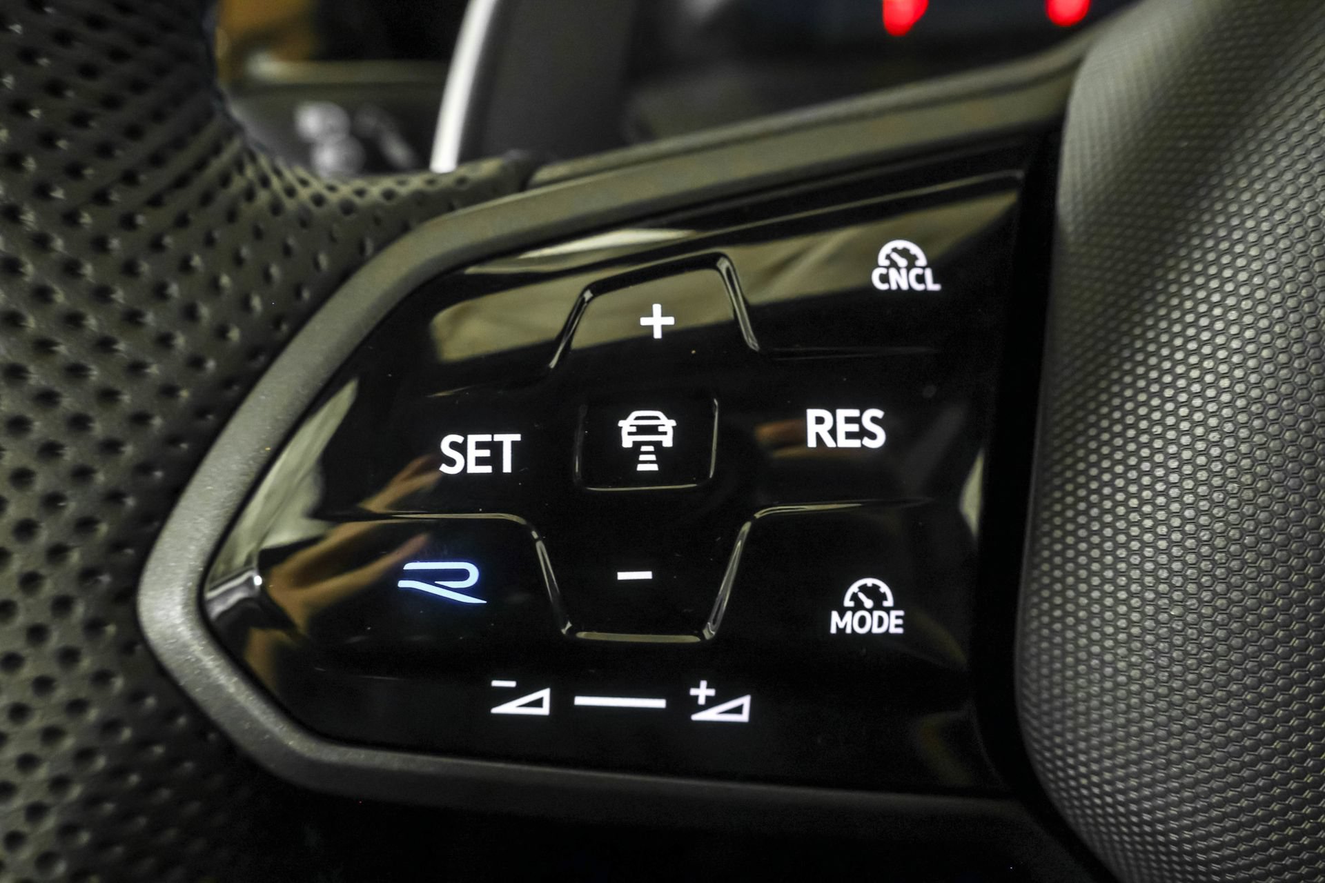 New 2026 Volkswagen Golf AWD/4WD image 24