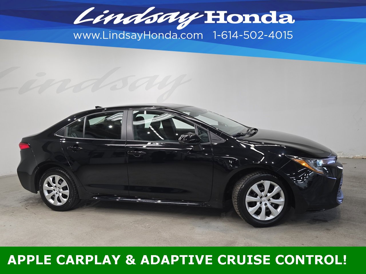 Used 2025 Toyota Corolla LE image 3