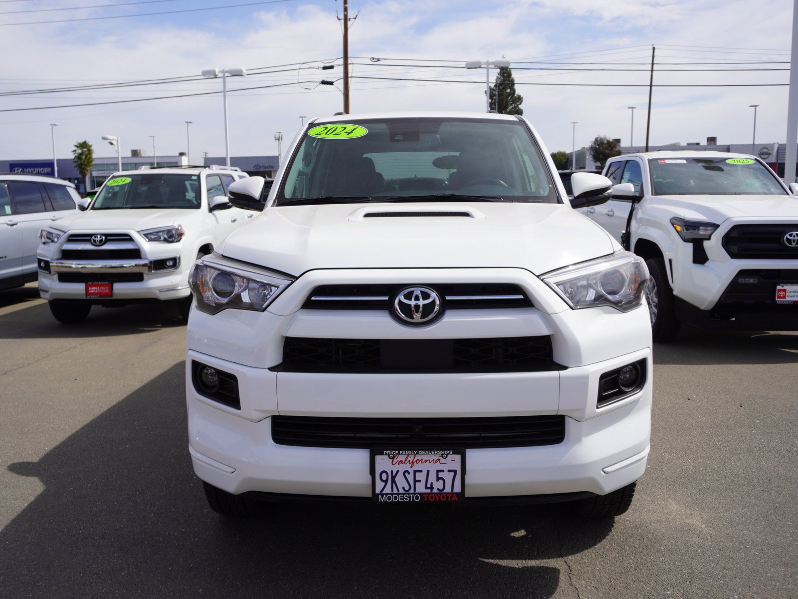 Used 2024 Toyota 4Runner TRD Sport w/ Technology Package AWD/4WD image 4