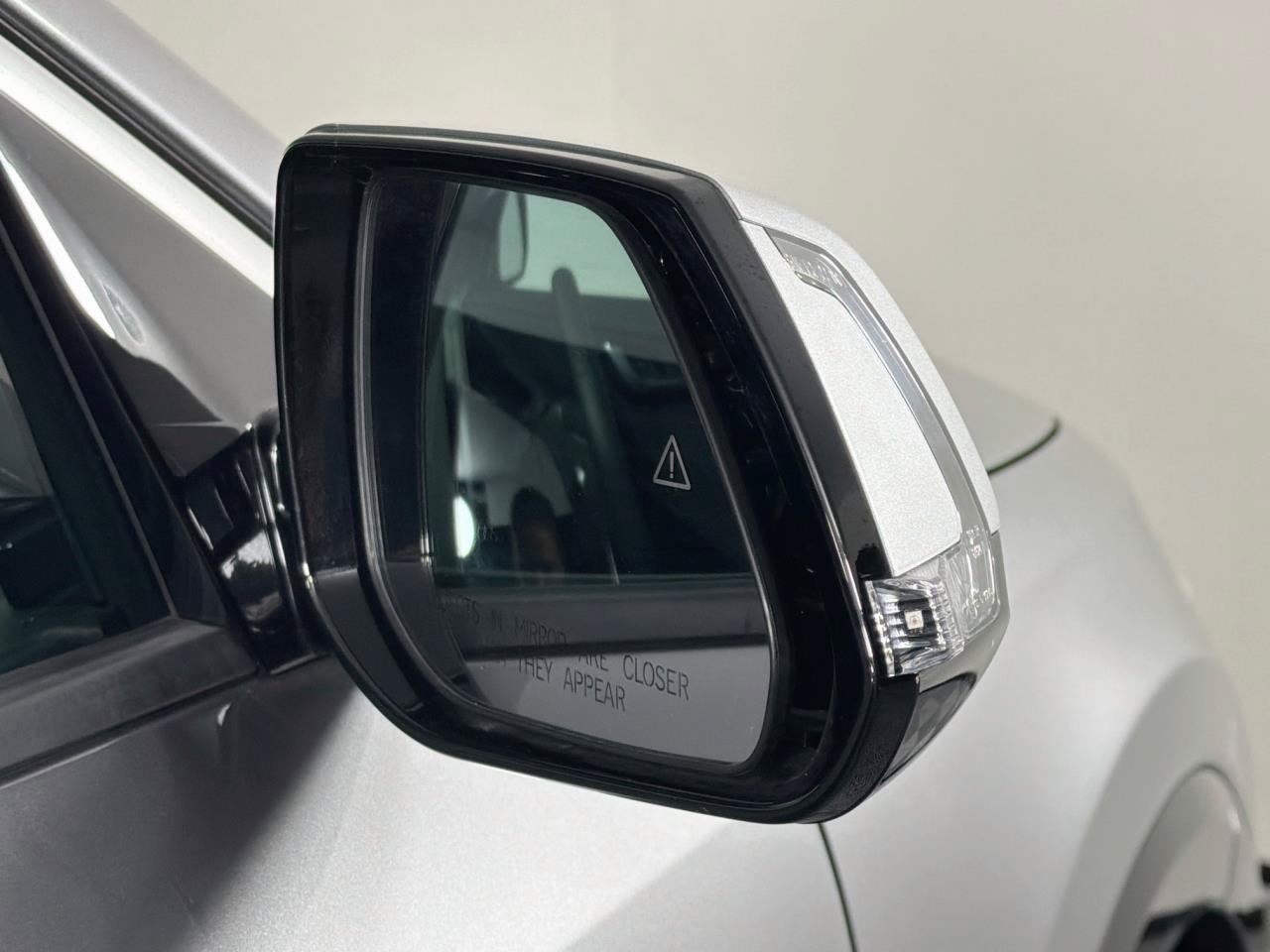 Used 2025 Kia Niro Wind w/ Wind Preserve Package FWD image 30