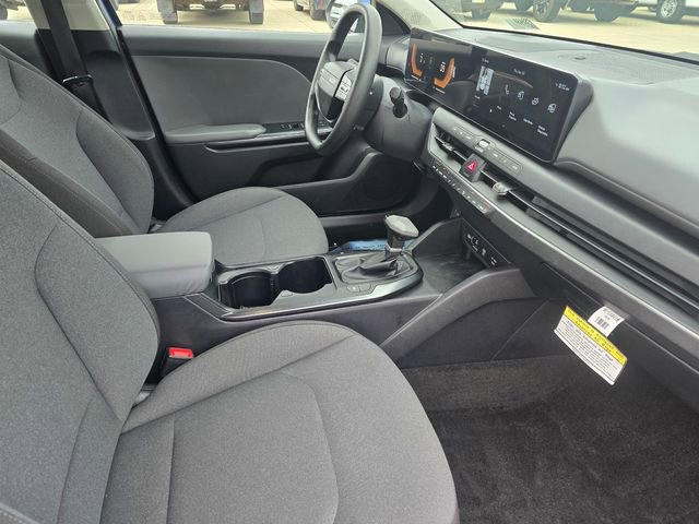 Used 2025 Kia K4 LXS FWD image 18