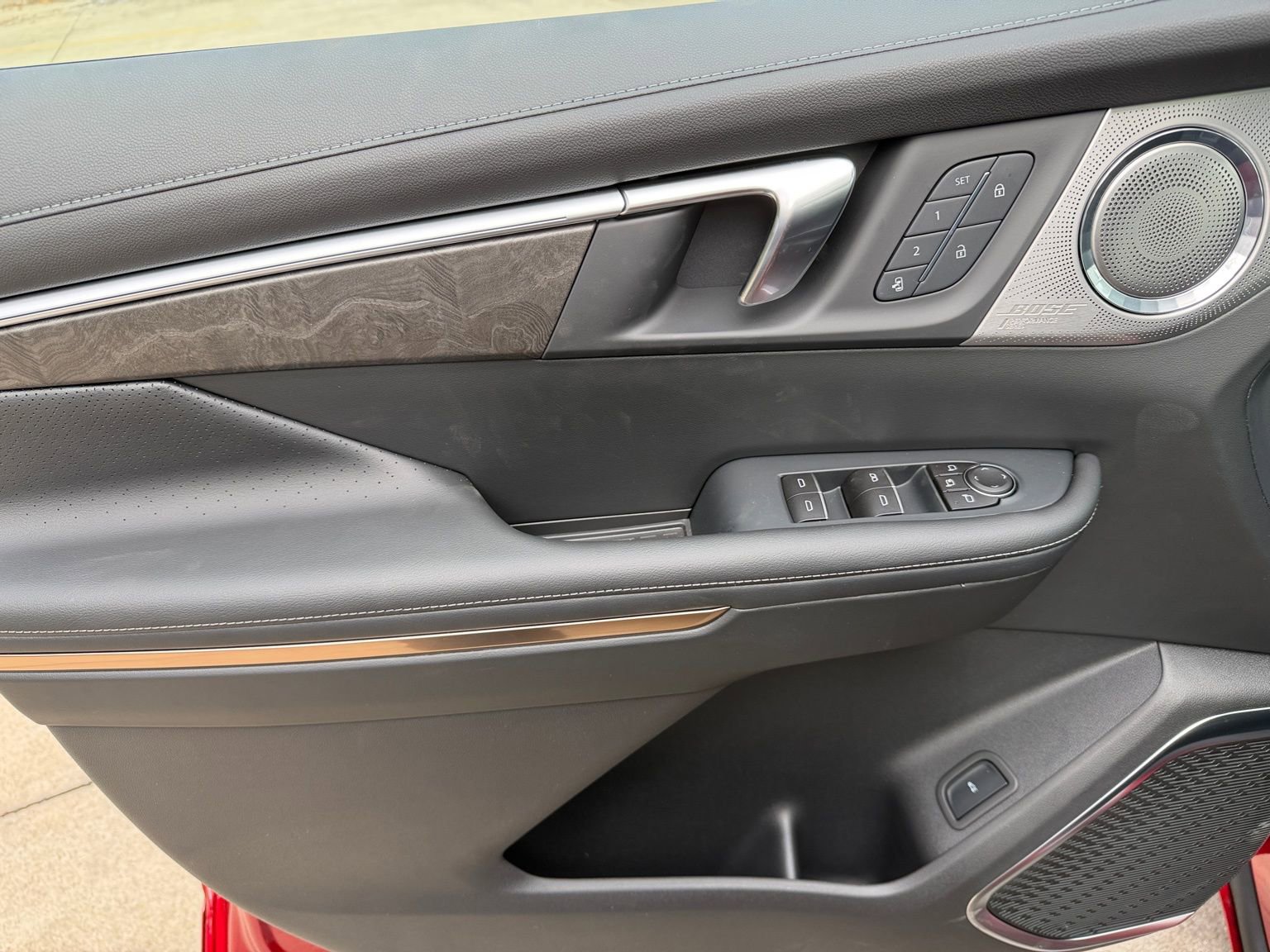 New 2026 Buick Enclave Avenir w/ Super Cruise Package image 9