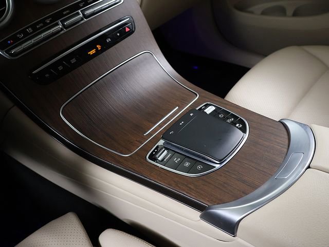Certified 2022 Mercedes-Benz GLC 300 4MATIC image 25