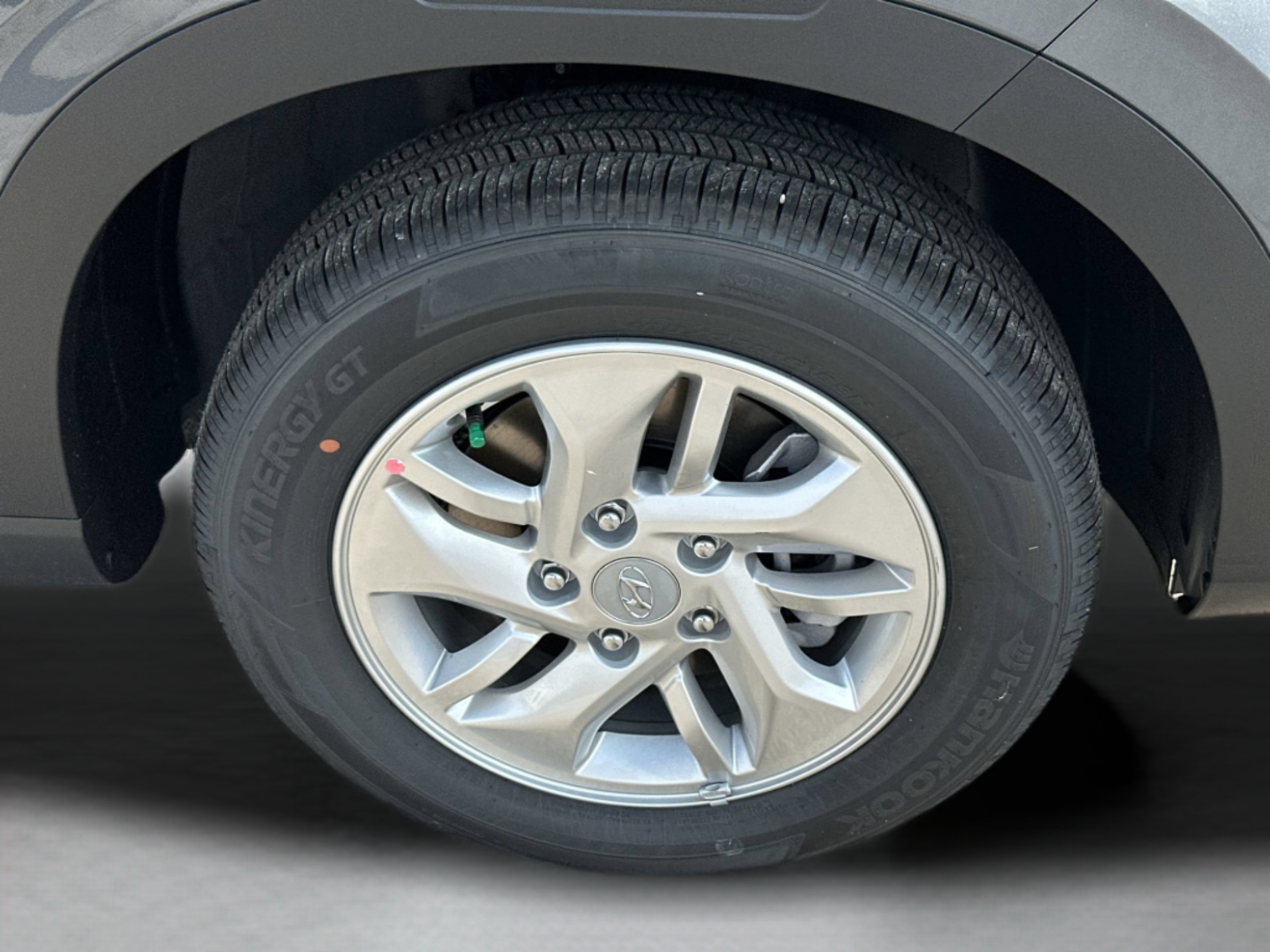 New 2026 Hyundai Venue SE FWD image 31