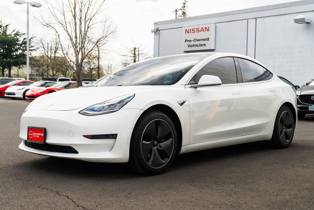 Used 2020 Tesla Model 3 Long Range image 3