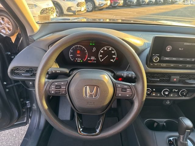 Used 2023 Honda HR-V LX image 4