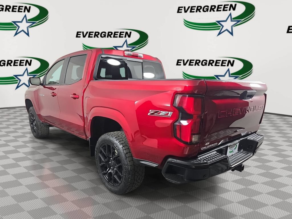 Used 2024 Chevrolet Colorado Z71 w/ Z71 Convenience Package 2 AWD/4WD image 7
