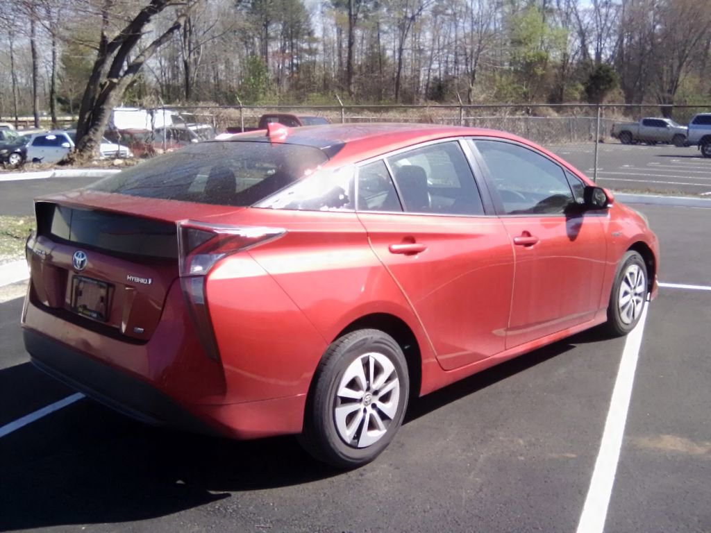 Used 2016 Toyota Prius Two image 4