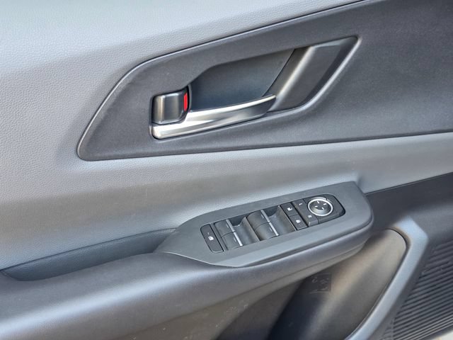 Used 2024 Toyota Prius XLE FWD image 9