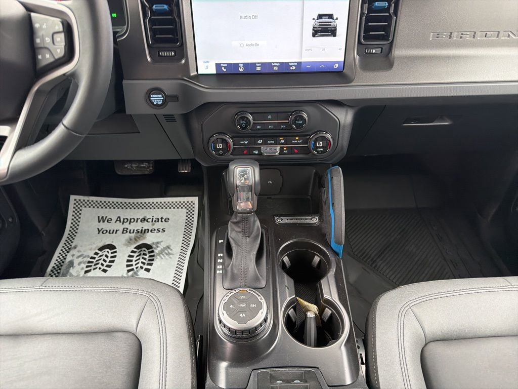 Used 2024 Ford Bronco Black Diamond image 16