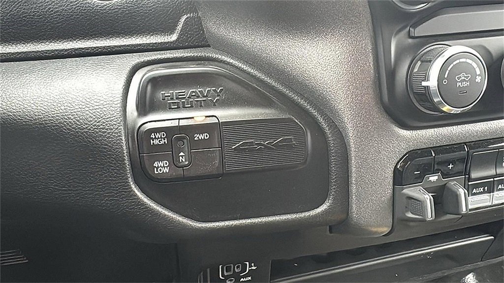 New 2023 RAM 3500 Tradesman w/ Chrome Appearance Group image 35