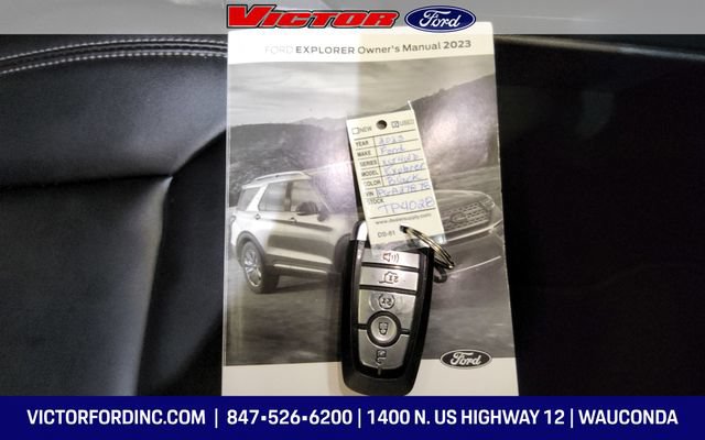 Used 2023 Ford Explorer XLT w/ Equipment Group 202A AWD/4WD image 16