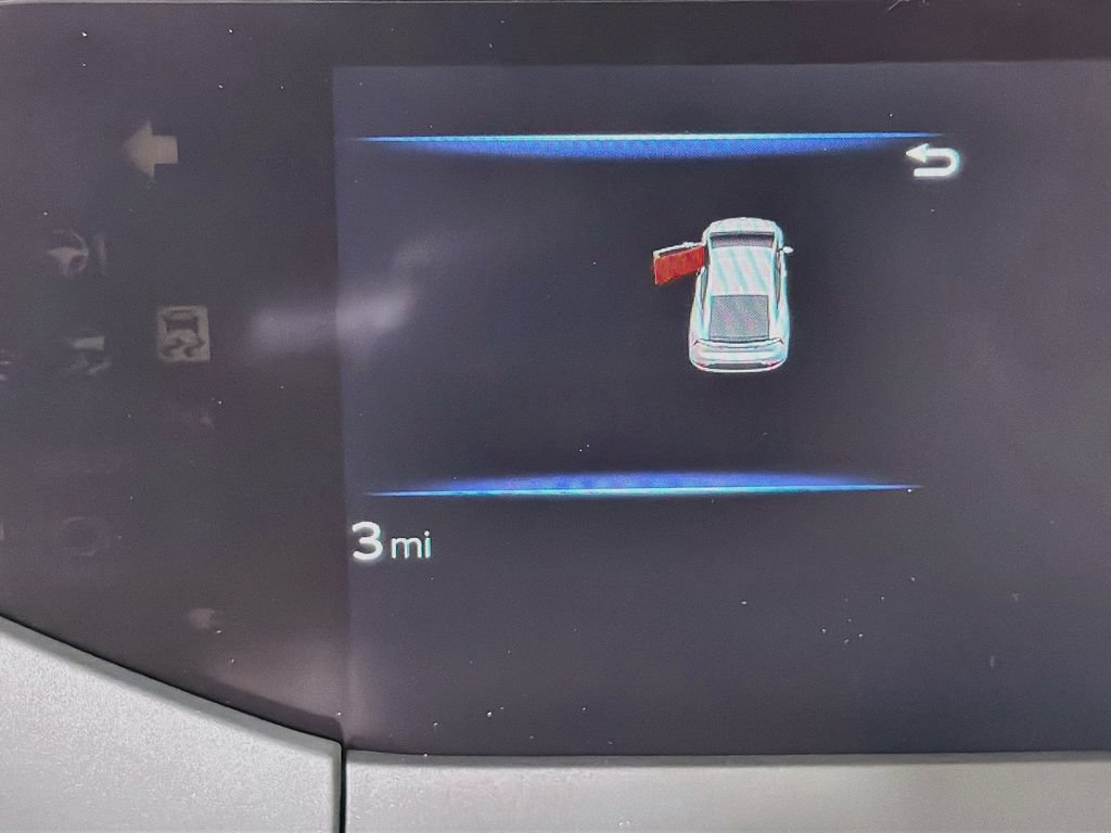 New 2027 Toyota Prius Plug-In Hybrid FWD image 13