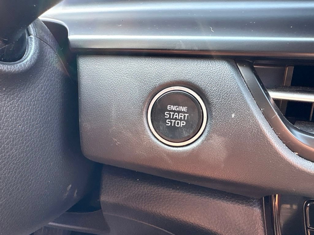Used 2025 Kia Seltos EX w/ EX Sunroof Package FWD image 25