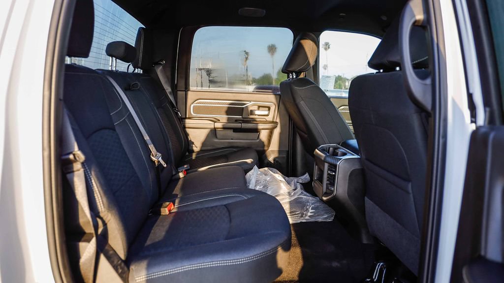 New 2026 RAM 2500 Big Horn AWD/4WD image 19