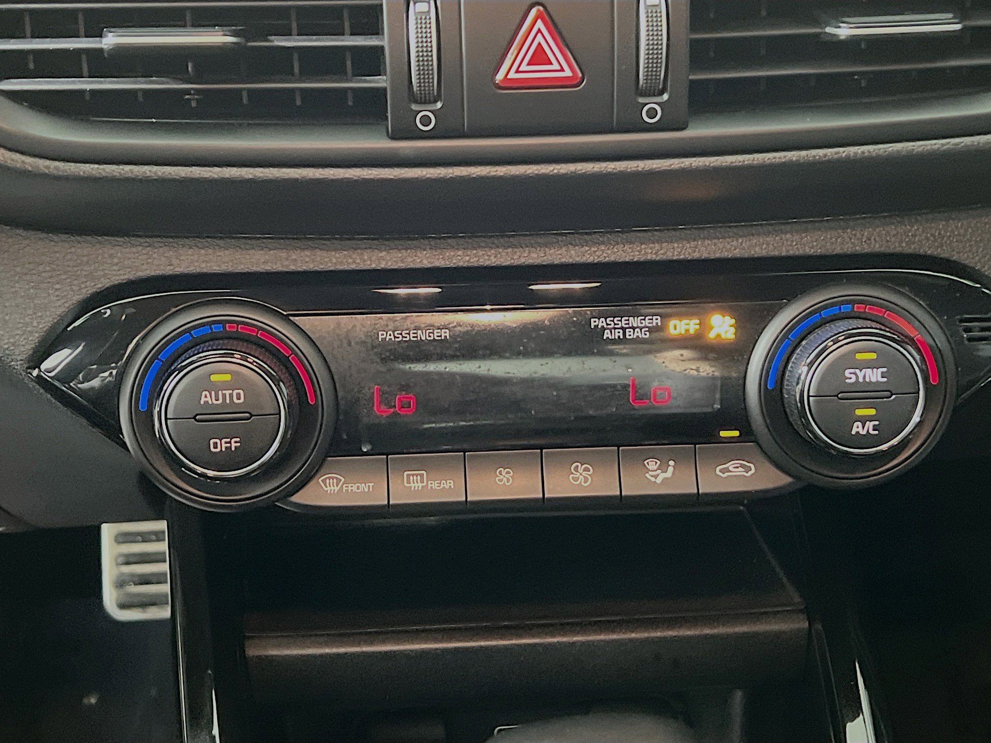 Used 2022 Kia Forte GT-Line w/ GT-Line Technology Package image 25