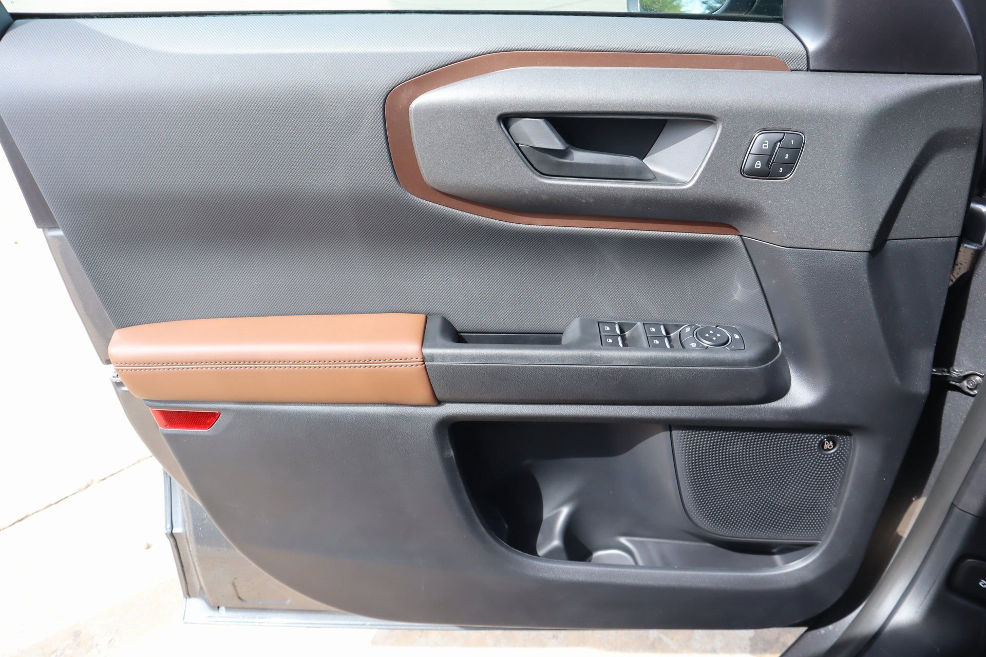 New 2025 Ford Bronco Sport Outer Banks w/ Outer Banks Tech Package+ image 16