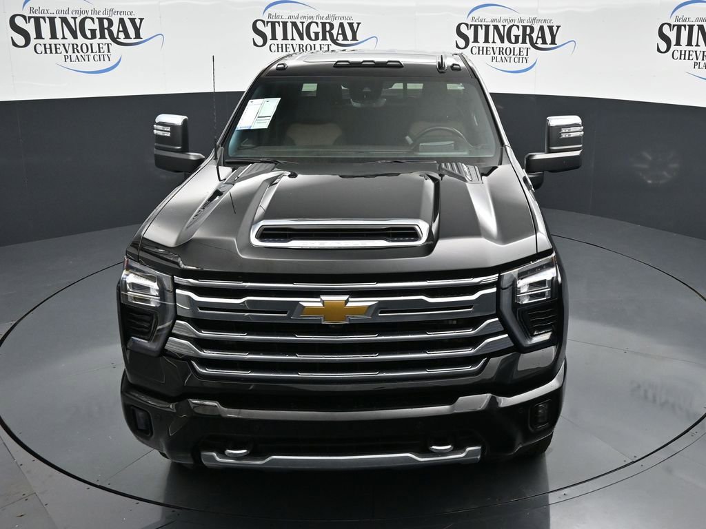 Used 2024 Chevrolet Silverado 2500 High Country w/ High Country Premium Package AWD/4WD image 23