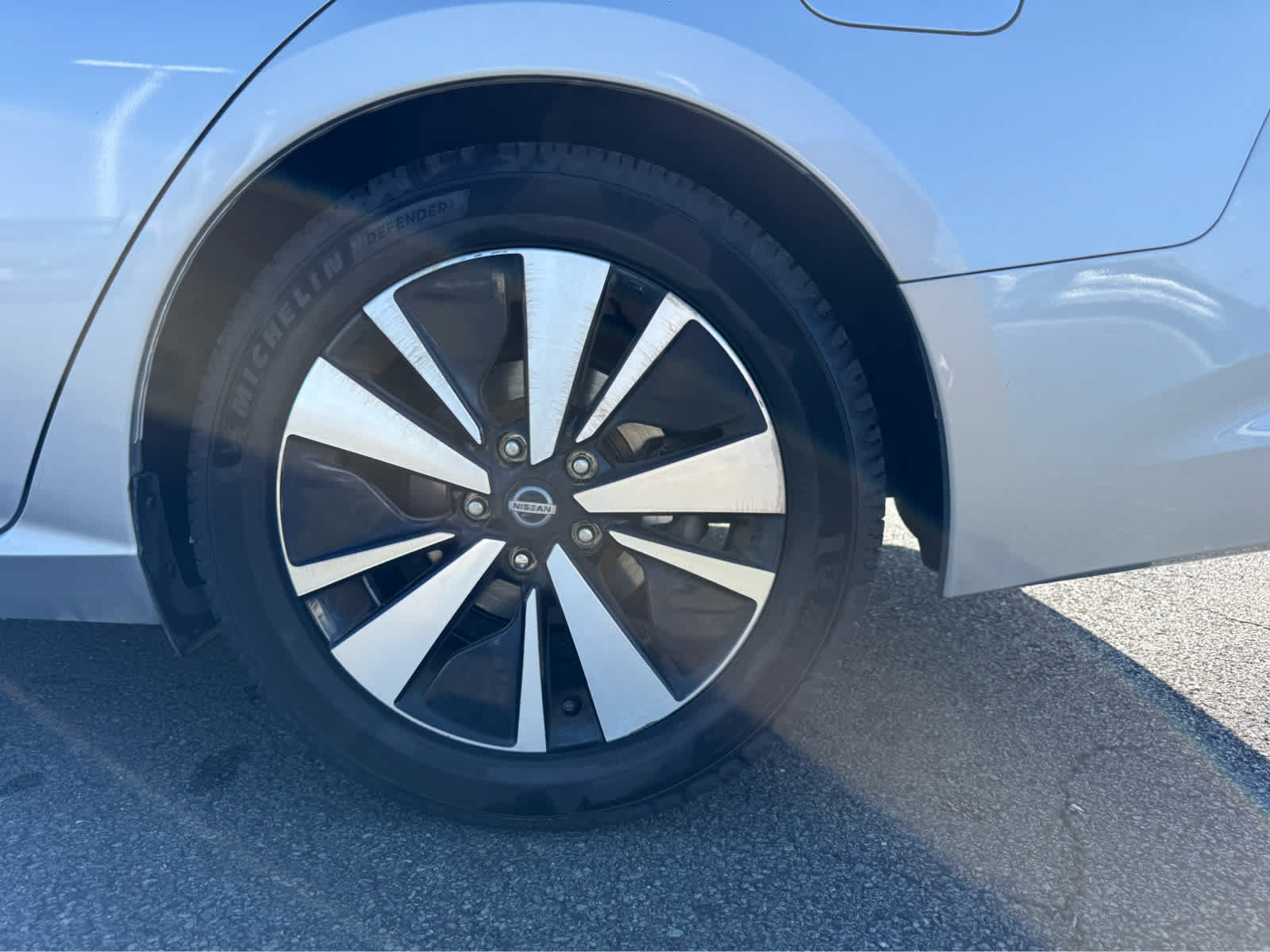 Used 2019 Nissan Altima 2.5 SL FWD image 3