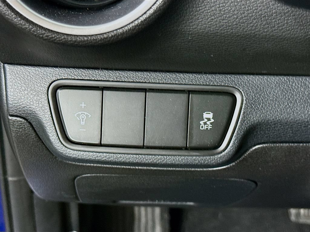 Certified 2023 Kia Forte LXS FWD image 18