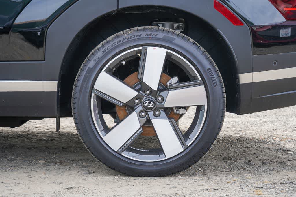 New 2026 Hyundai Santa Fe Limited AWD/4WD image 7