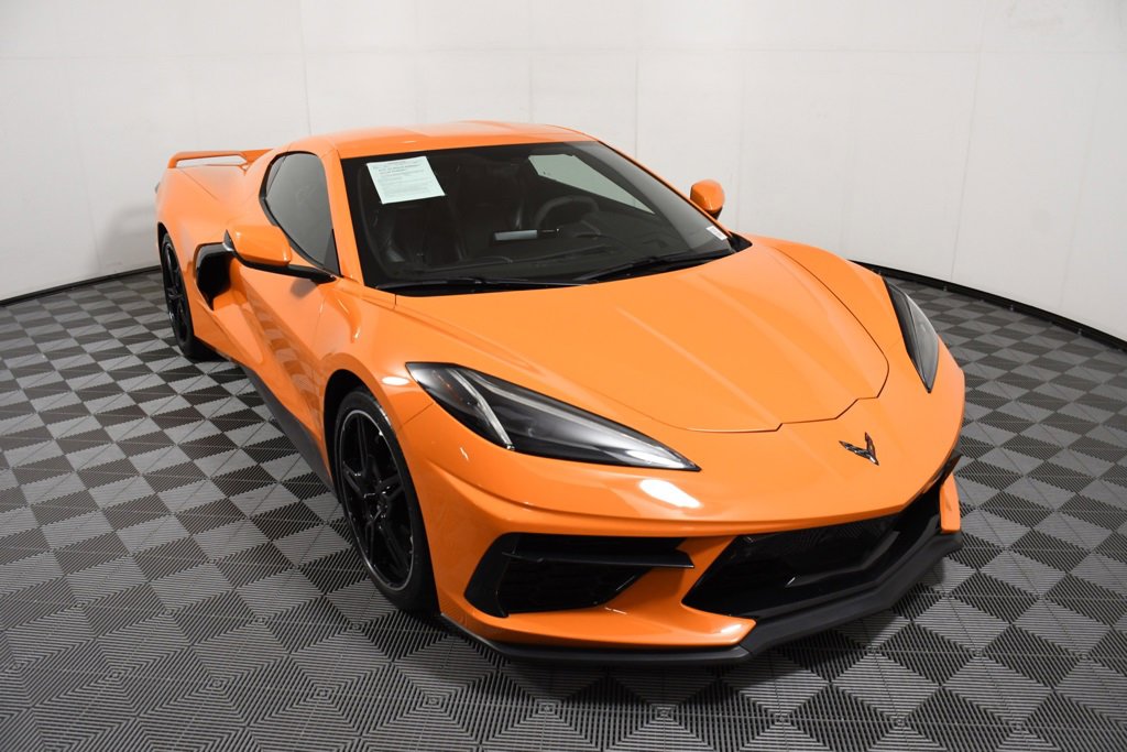 Used 2023 Chevrolet Corvette Stingray Premium Cpe w/ Z51 Performance Package image 9